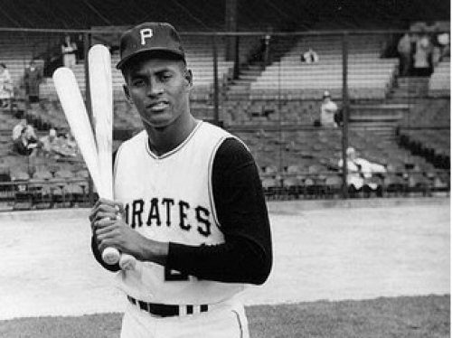 (Roberto Clemente by Charles “Teenie“ Harris, gelatin silver print, 1960