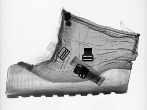 moon boot x-ray