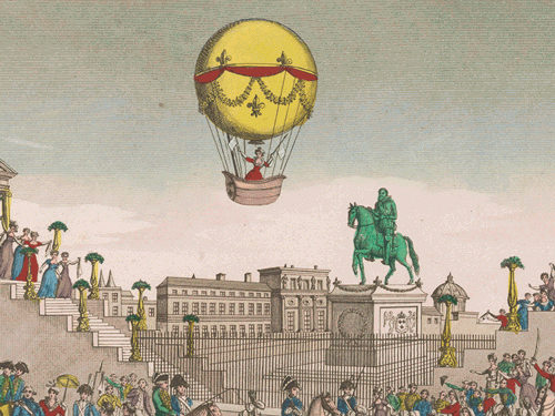 balloon over crowd