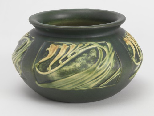 Roseville Pottery bowl