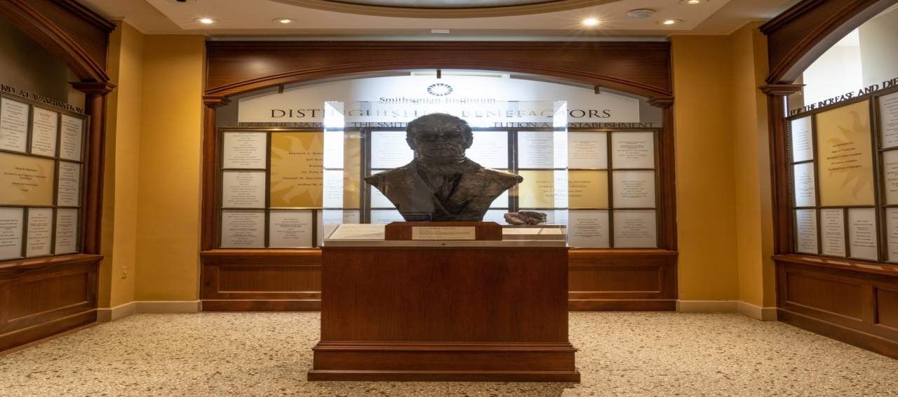 Distinguished Benefactors Room Entrance