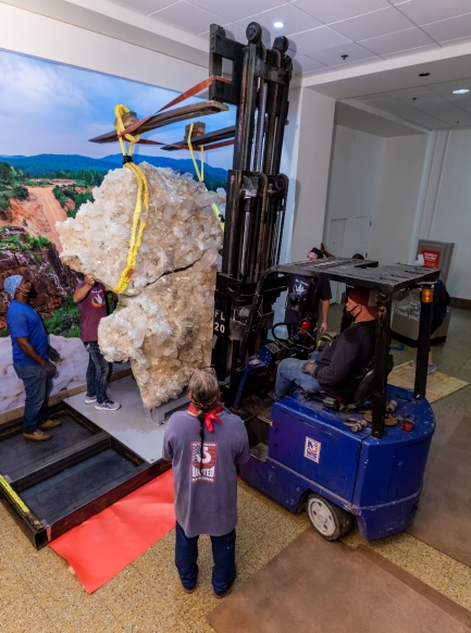 Quartz being installed in gallery