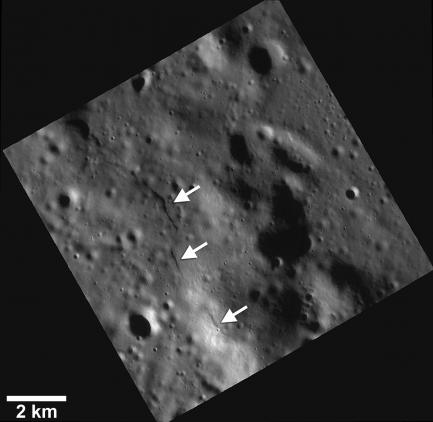 Black and white image of Mercury's surface