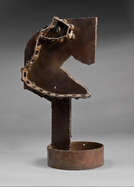 © The Estate of David Smith. Licensed by VAGA, New York, NY