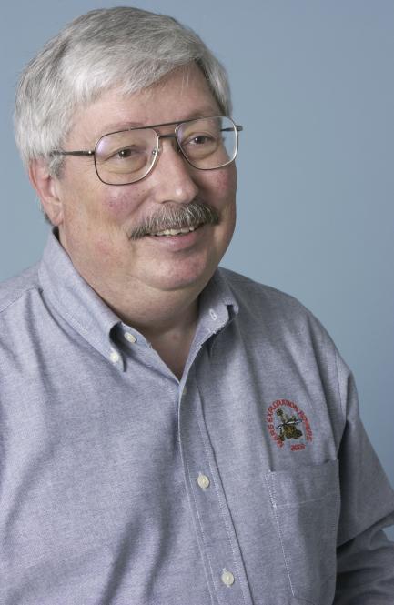 Head shot of Peter Theisinger